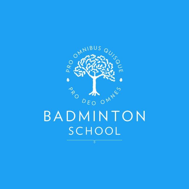 Badminton College